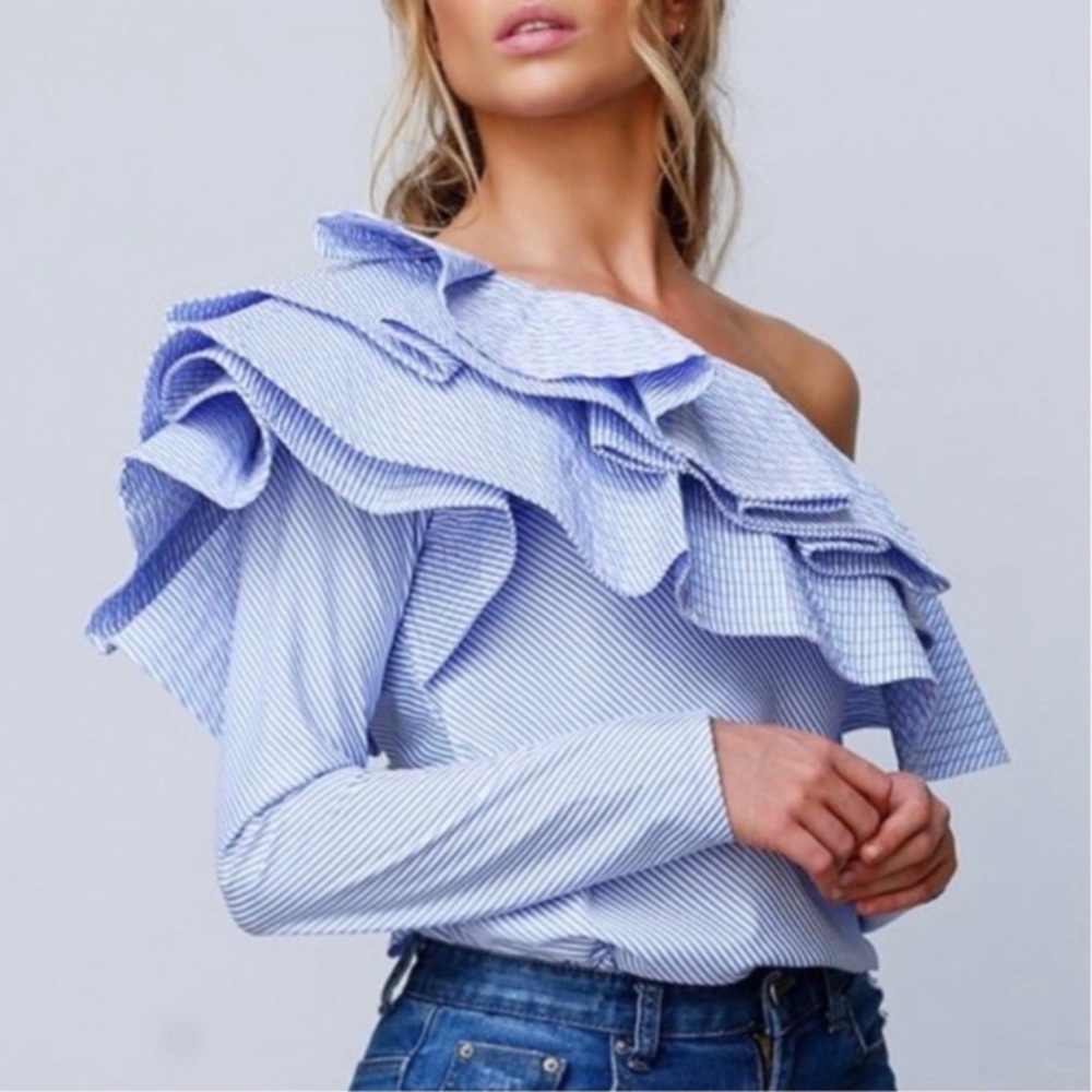 Exaggerated ruffle blouse
